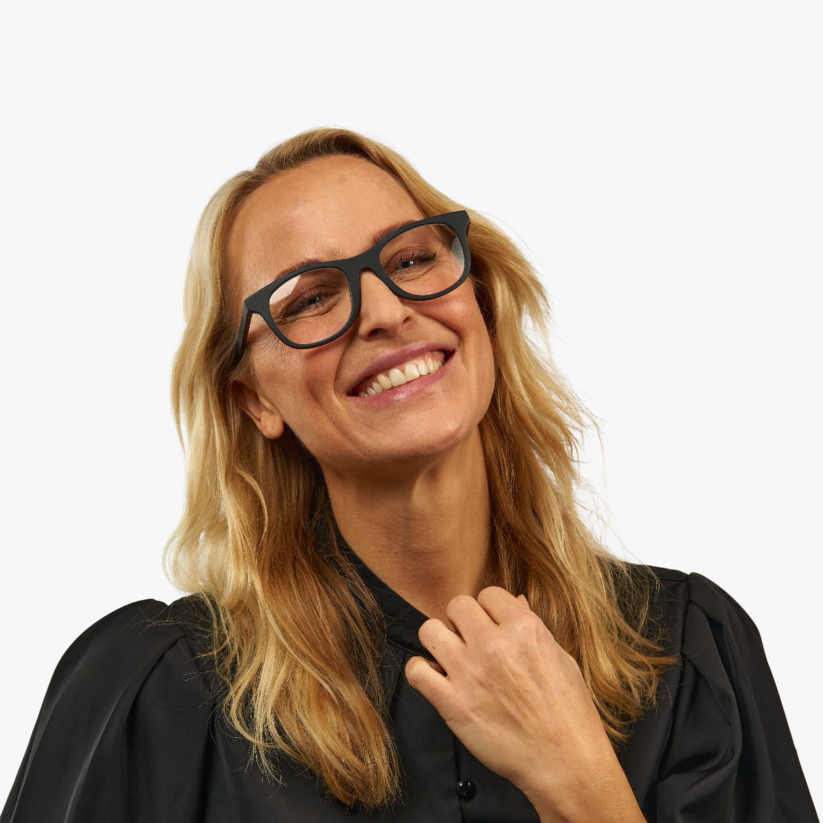 Luxreaders stylish Women's Malmö Black Blue light glasses. Made from Acetate in a Square shape.
