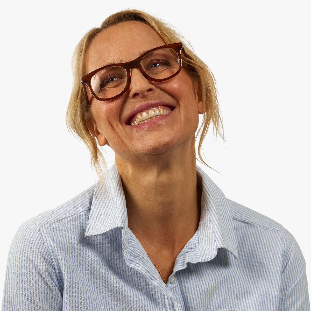 Luxreaders stylish Women's Malmö Shiny Walnut Blue light glasses. Made from Acetate in a Square shape.