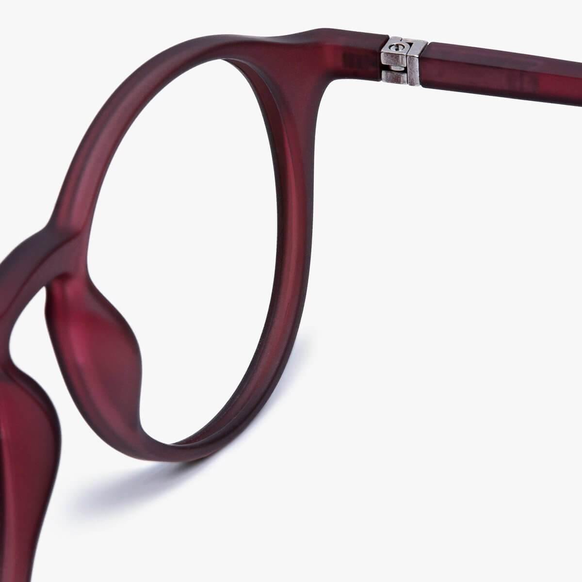 Luxreaders stylish Women's Læsø Red Reading glasses. Made from Rubber in a Round shape.