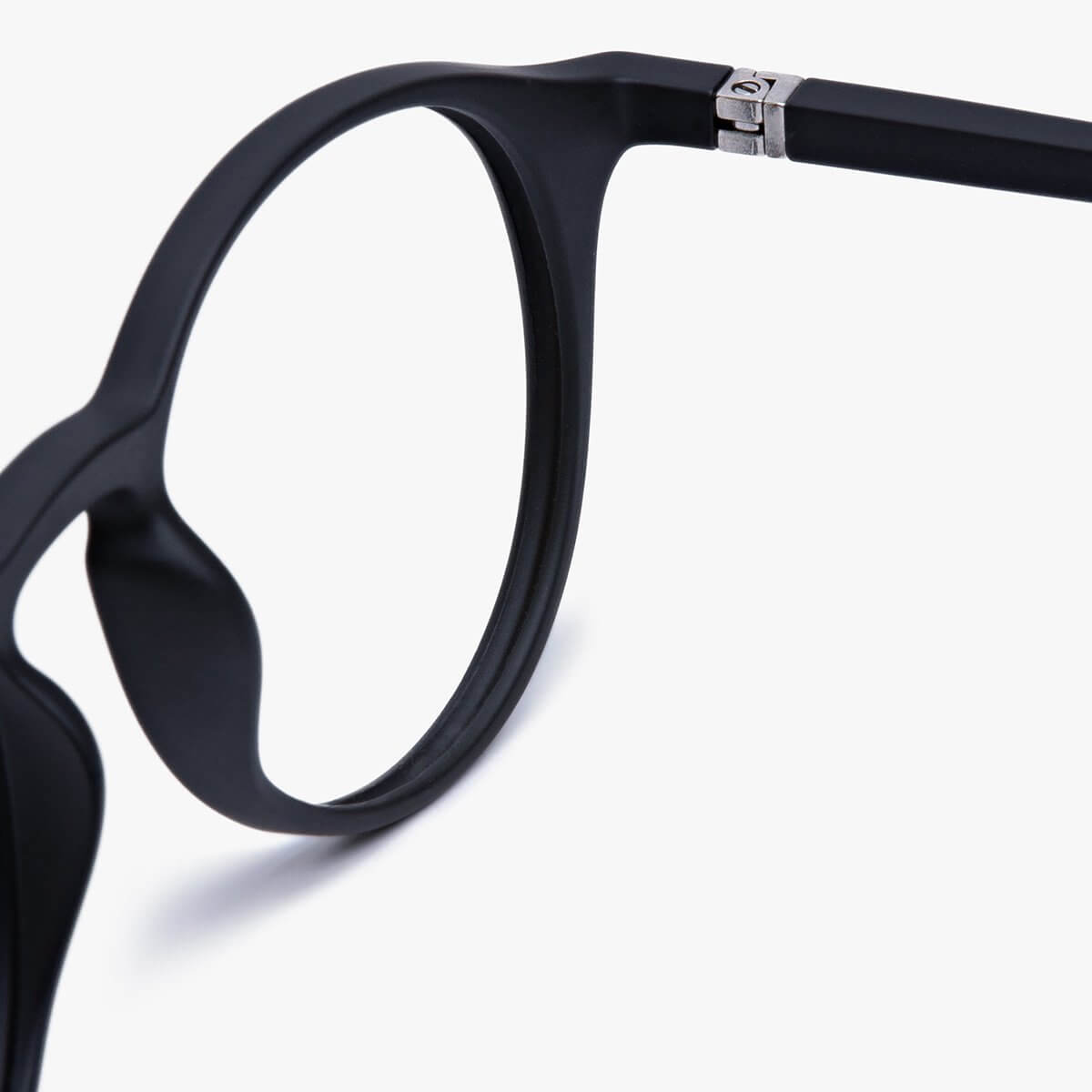 Læsø Black matte black eyeglasses with modern hinge design