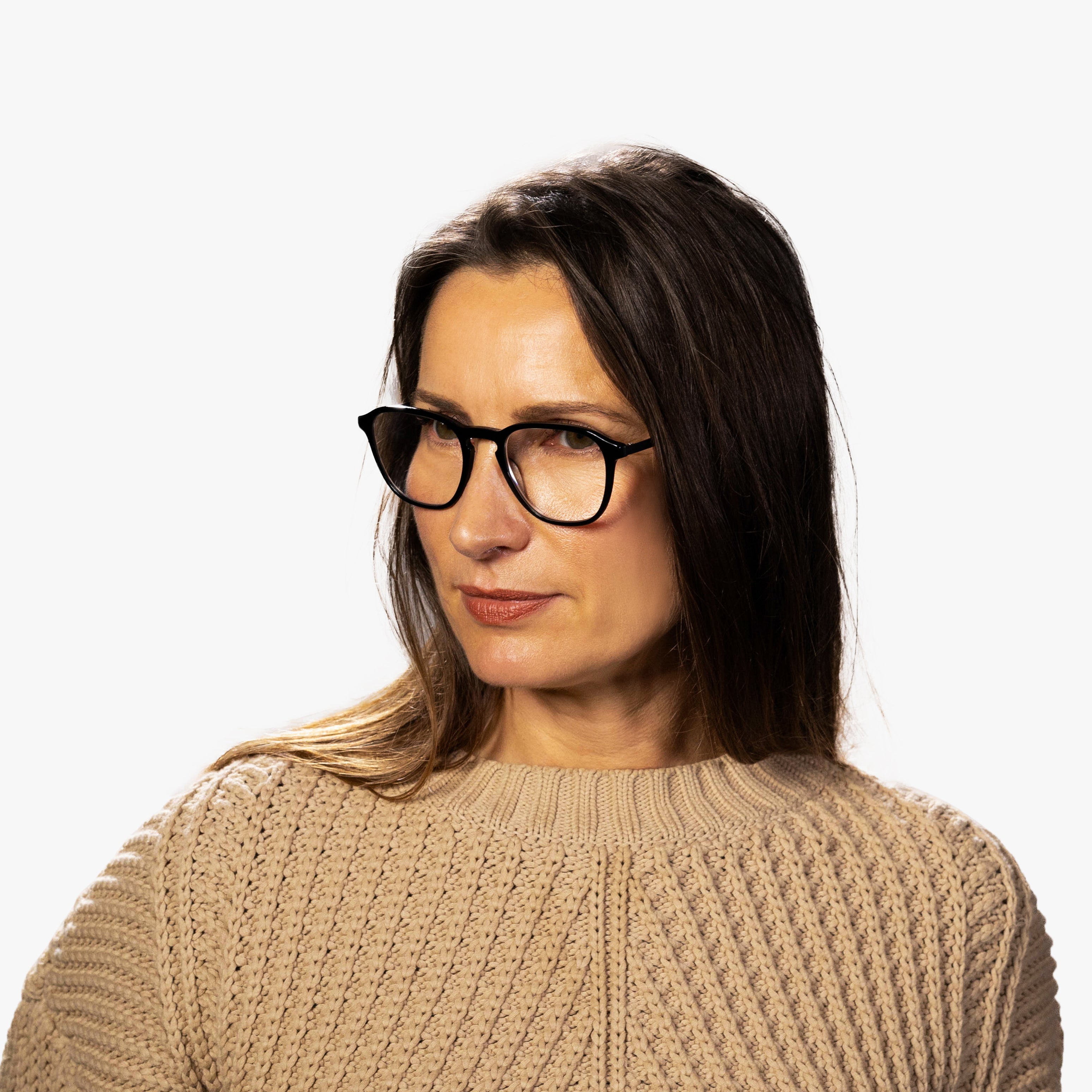 Person wearing Rønne Black glasses